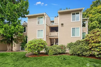 19853 25th Avenue NE #312, Shoreline, WA 98155 - Photo 1