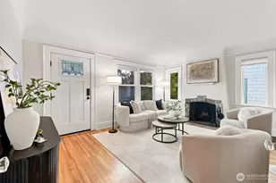 6043 37th Ave NE, Seattle, WA 98115 - Photo 5