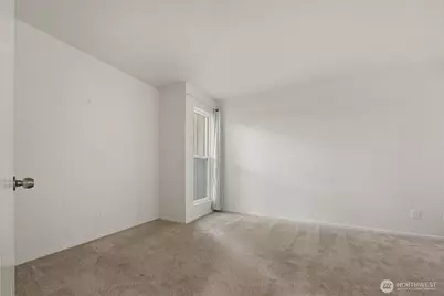 10819 NE 37th Place #221, Bellevue, WA 98004 - Photo 23