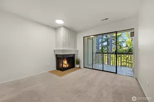 10819 NE 37th Pl, Bellevue, WA 98004 - Photo 15