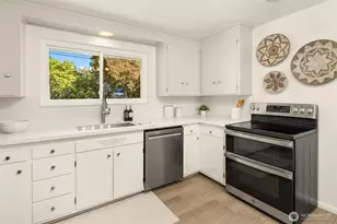7720 36th Ave SW, Seattle, WA 98126 - Photo 7