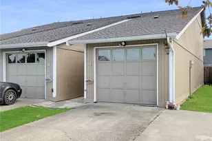 5807 March Ln, Sumner, WA 98390 - Photo 1
