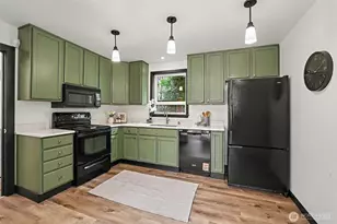 949 25th Ave S, Seattle, WA 98144 - Photo 11