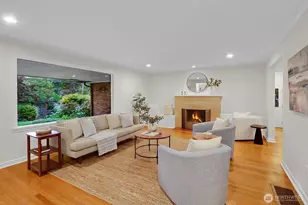10527 23rd Ave NE, Seattle, WA 98125 - Photo 3