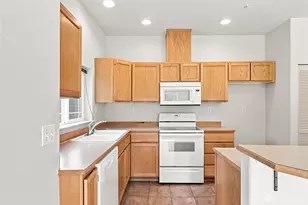 10025 9th Ave W, Everett, WA 98204 - Photo 9