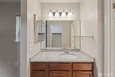 14620 NE 35th Street #105, Bellevue, WA 98007 - Photo 21