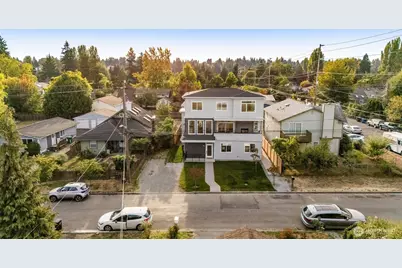 9251 Palatine Avenue N, Seattle, WA 98103 - Photo 29