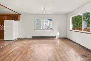 9555 College Way N, Seattle, WA 98103 - Photo 9