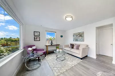 2517 2519 E Pike St, Seattle, WA 98122 - Photo 3