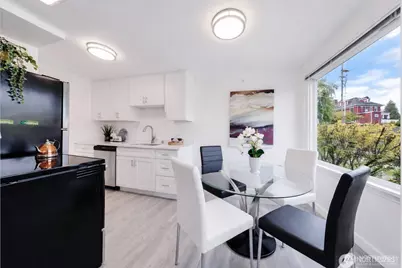 2517 2519 E Pike St, Seattle, WA 98122 - Photo 7
