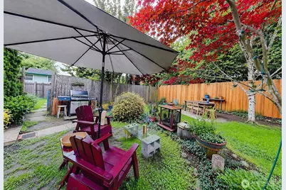 2517 2519 E Pike St, Seattle, WA 98122 - Photo 15