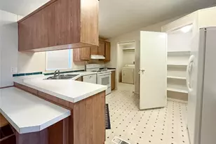 1015 W Whitman Dr, Walla Walla, WA 99362 - Photo 15
