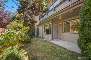 6055 35th Ave SW, Seattle, WA 98126 - Photo 1