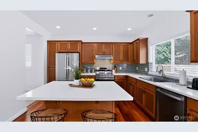 9710 S 234th Place, Kent, WA 98031 - Photo 5