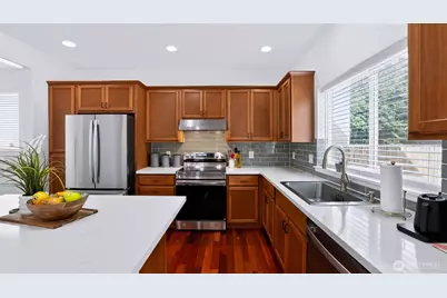 9710 S 234th Place, Kent, WA 98031 - Photo 13
