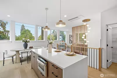 7533 31st Avenue NE, Seattle, WA 98115 - Photo 9