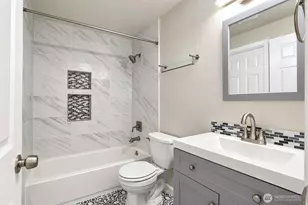14213 Admiralty Way, Lynnwood, WA 98087 - Photo 27
