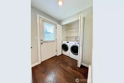14213 Admiralty Way, Lynnwood, WA 98087 - Photo 29