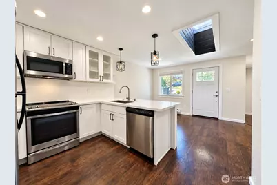 14213 Admiralty Way, Lynnwood, WA 98087 - Photo 23