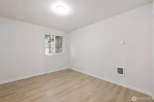 8621 S M St, Tacoma, WA 98444 - Photo 15