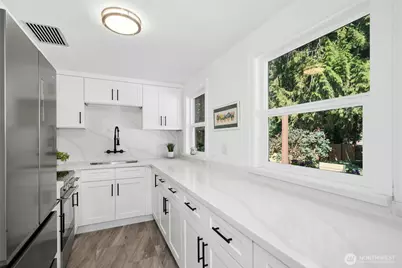 11448 69th Place S, Seattle, WA 98178 - Photo 9