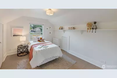 8057 12th Avenue NE, Seattle, WA 98115 - Photo 15