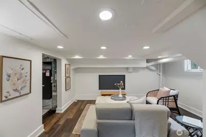 8057 12th Avenue NE, Seattle, WA 98115 - Photo 23