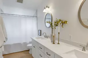 8057 12th Ave NE, Seattle, WA 98115 - Photo 19