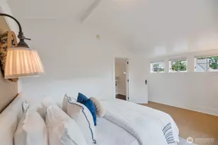 8057 12th Ave NE, Seattle, WA 98115 - Photo 17