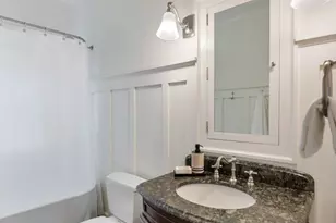 8057 12th Ave NE, Seattle, WA 98115 - Photo 13