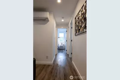 12756 Evanston Avenue N, Seattle, WA 98133 - Photo 5