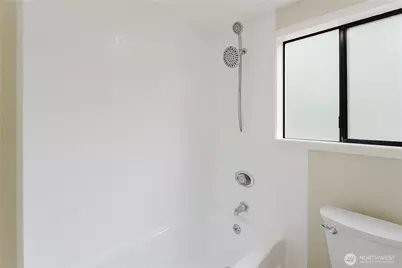 10050 13th Avenue NW, Seattle, WA 98177 - Photo 29