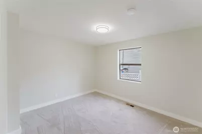 10050 13th Avenue NW, Seattle, WA 98177 - Photo 19