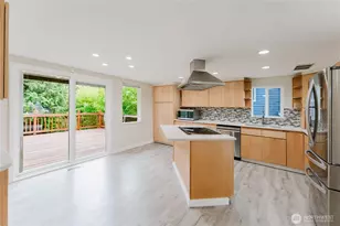 10050 13th Ave NW, Seattle, WA 98177 - Photo 13