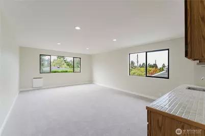 10050 13th Avenue NW, Seattle, WA 98177 - Photo 25