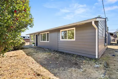 10224 Lila Lane SW, Lakewood, WA 98499 - Photo 3
