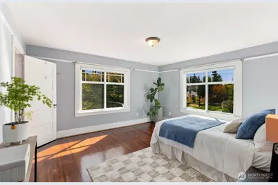 7741 1st Avenue NE, Seattle, WA 98115 - Photo 15