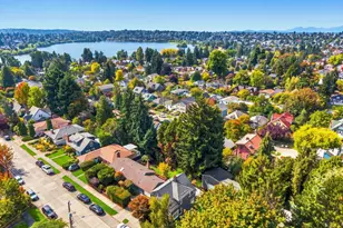 7741 1st Ave NE, Seattle, WA 98115 - Photo 35