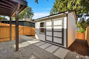 16006 SE 10th St, Bellevue, WA 98008 - Photo 29