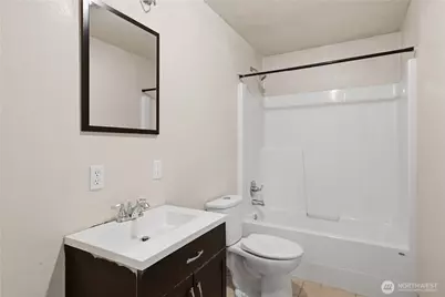 20110 NE 160th St, Woodinville, WA 98077 - Photo 19