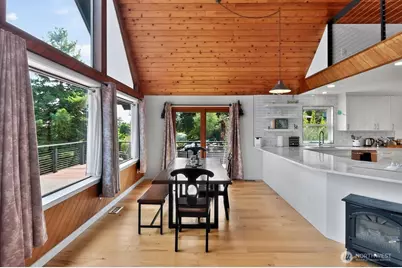 627 Wilson Street, Port Townsend, WA 98368 - Photo 11