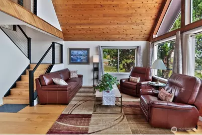 627 Wilson Street, Port Townsend, WA 98368 - Photo 9