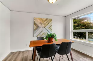 2157 Dexter Ave N, Seattle, WA 98109 - Photo 9