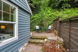 2157 Dexter Ave N, Seattle, WA 98109 - Photo 3
