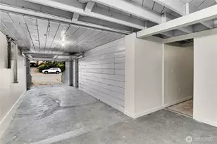 2157 Dexter Ave N, Seattle, WA 98109 - Photo 23