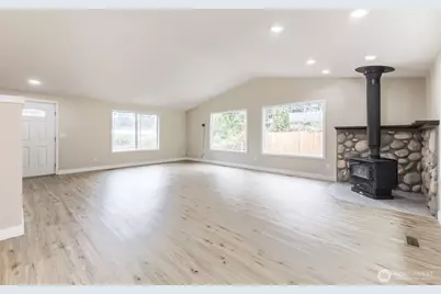 8423 191st Street E, Puyallup, WA 98375 - Photo 5