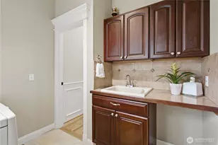 15430 SE 67th Pl, Bellevue, WA 98006 - Photo 19