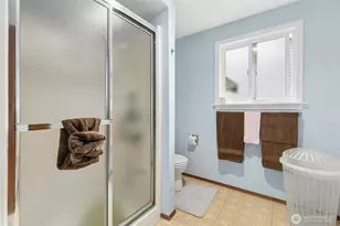 12920 NE 111th Pl, Kirkland, WA 98033 - Photo 23