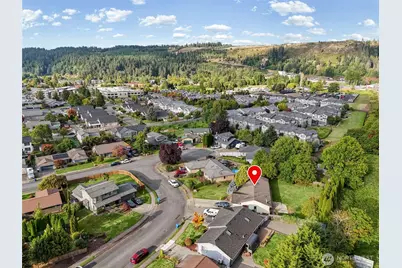 15912 67th Street Ct E, Sumner, WA 98390 - Photo 31