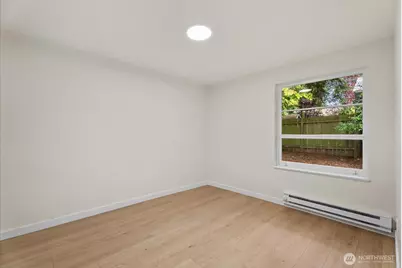 13525 Wallingford Avenue N, Seattle, WA 98133 - Photo 13
